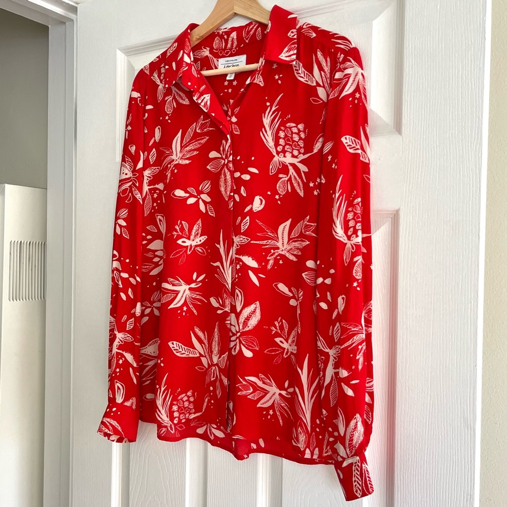 & Other Stories 100% Silk Long Sleeve Button Down Collared Blouse Red & White 10 - Picture 8 of 16